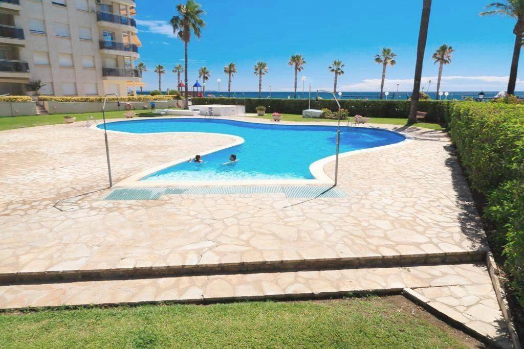 New! Modern Apartment Right On The Beach! Miami Playa Luaran gambar